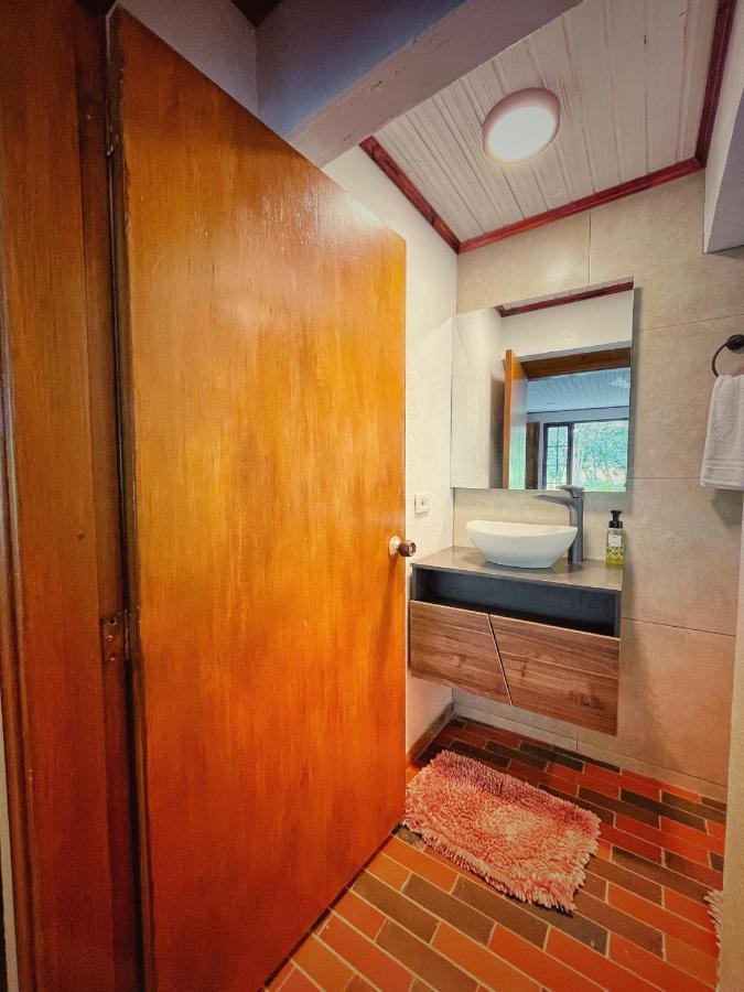 Nemocon The Naked House - Hotel Nudista المظهر الخارجي الصورة