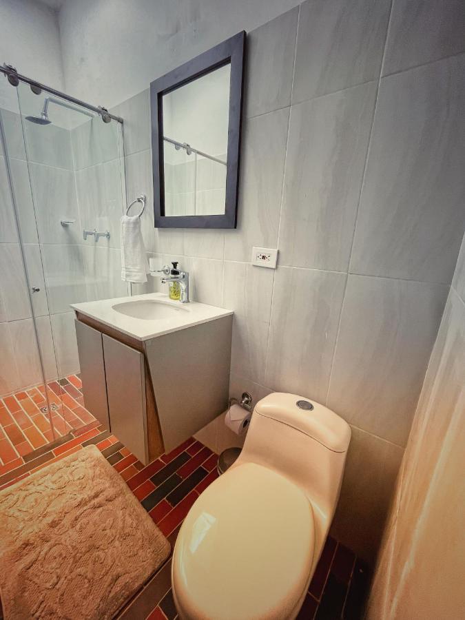 Nemocon The Naked House - Hotel Nudista المظهر الخارجي الصورة